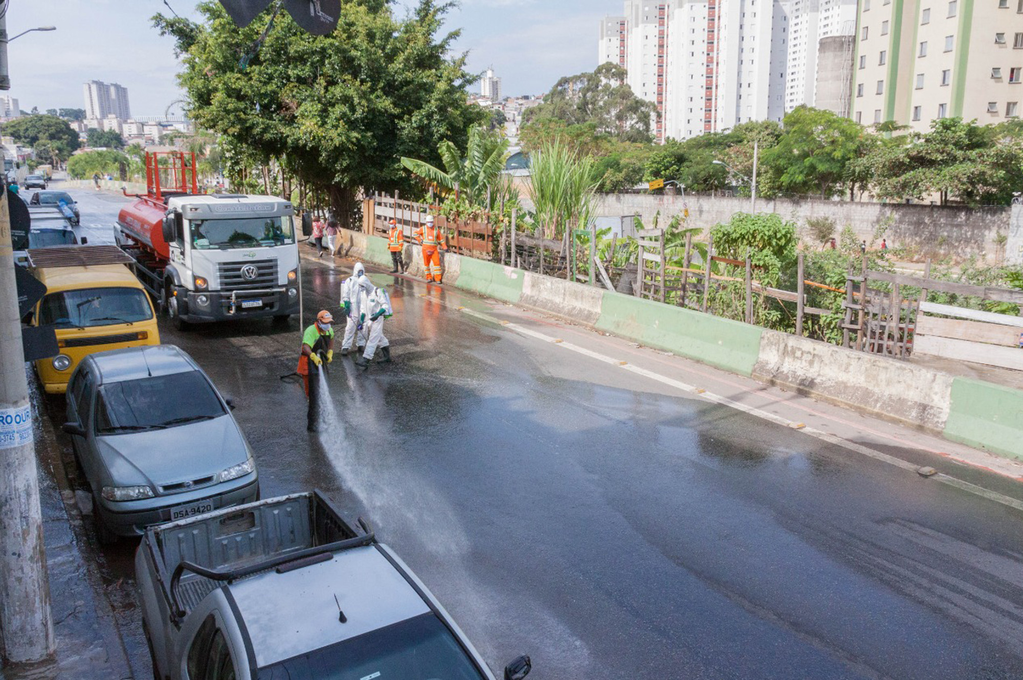 1199180-Ação de Higienização na Vila Nova Cachoeirinha