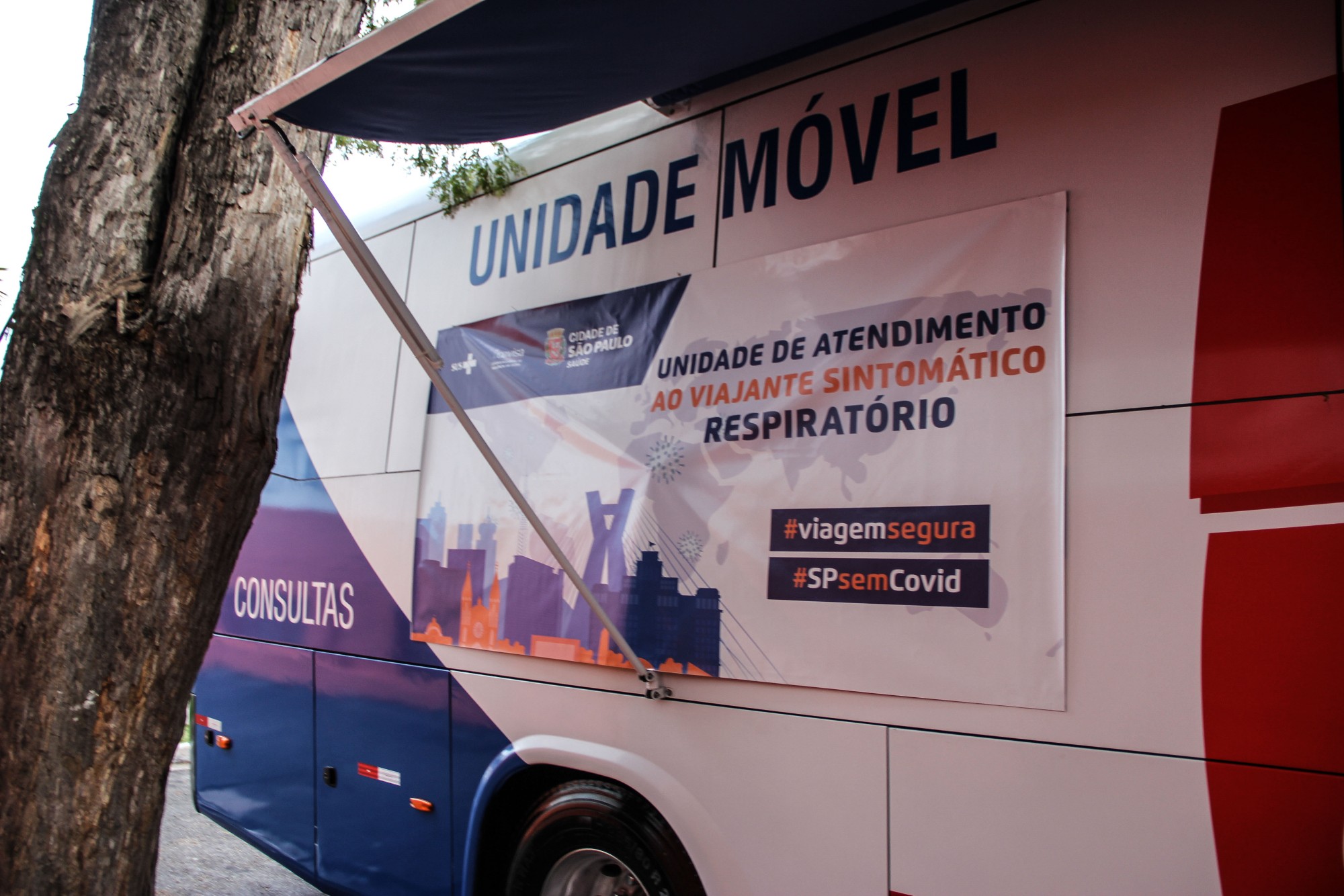 1362655-Visita ao Ônibus Laboratorial no Aeroporto de Congonhas