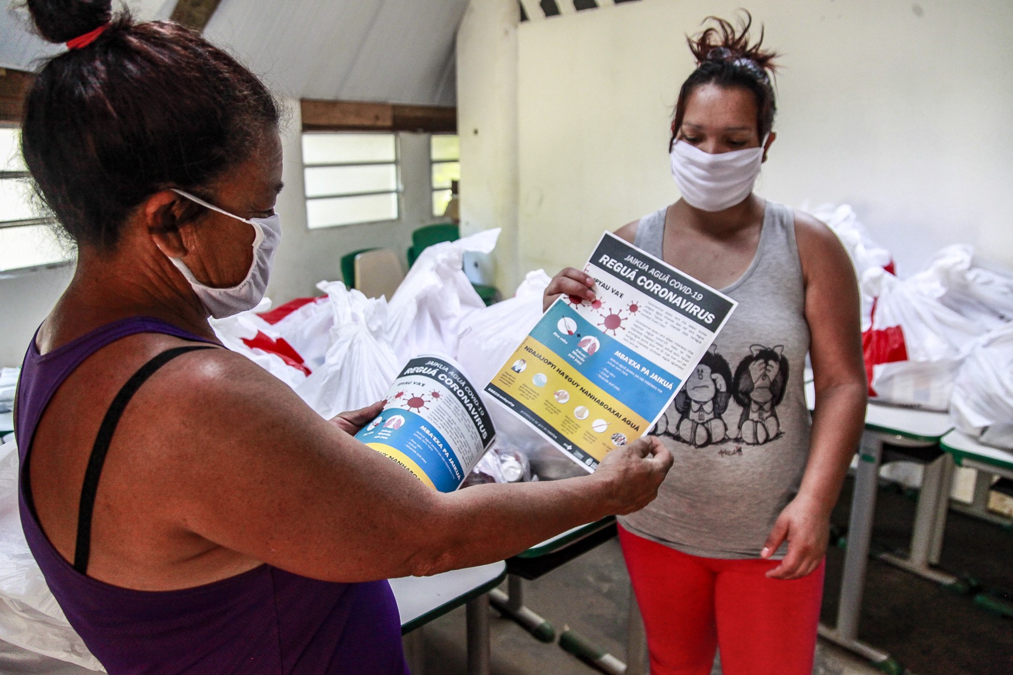 1555962-Entrega de Kits de higiene na aldeia indígena Tekoá Pyaú 