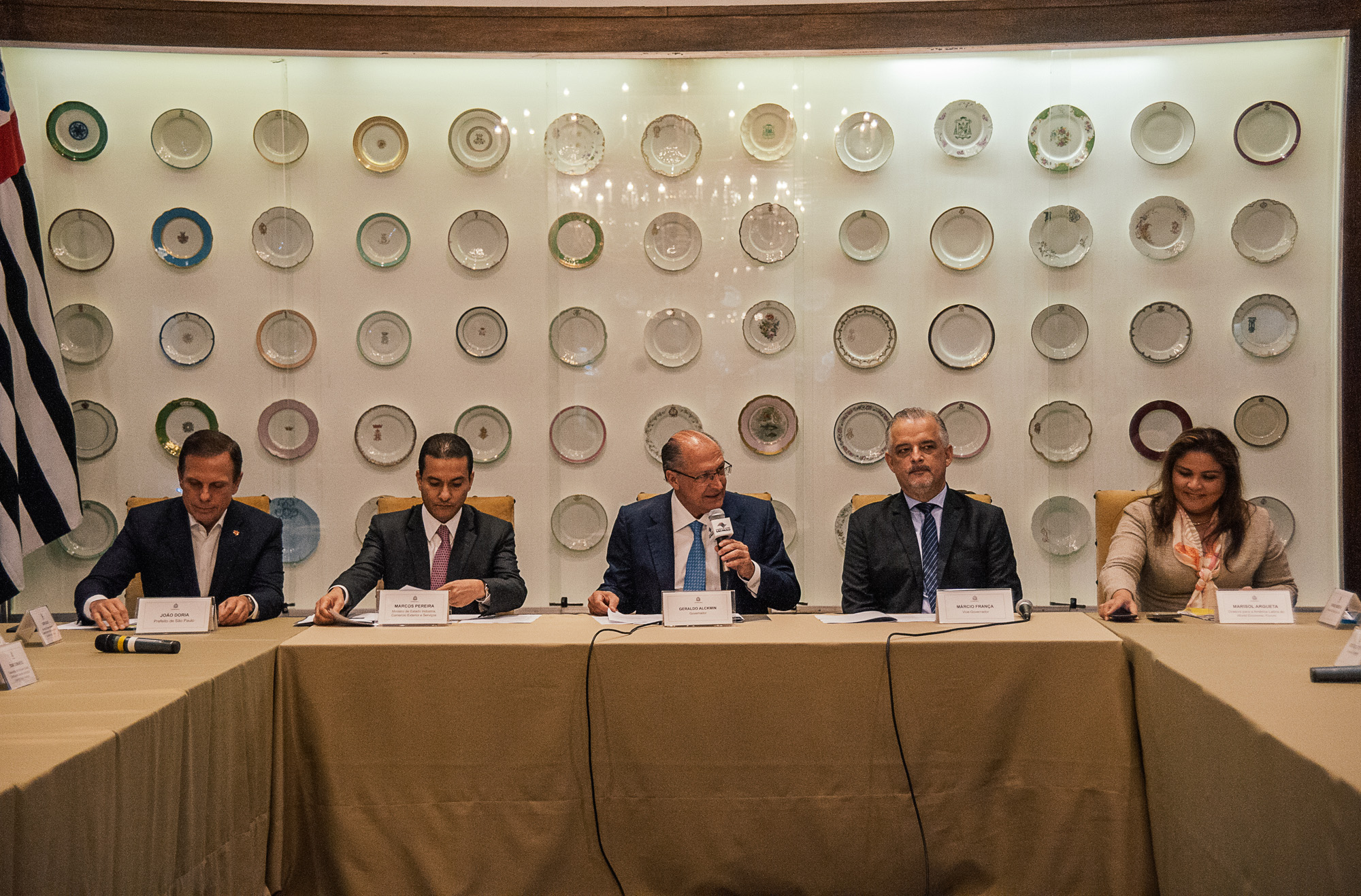 1544222-Cerimônia de Assinatura do Protocolo de Intenções entre Governos Federal, Estadual e Municipal sobre o FÓRUM ECONÔMICO MUNDIAL – AMÉRICA LATINA 2018