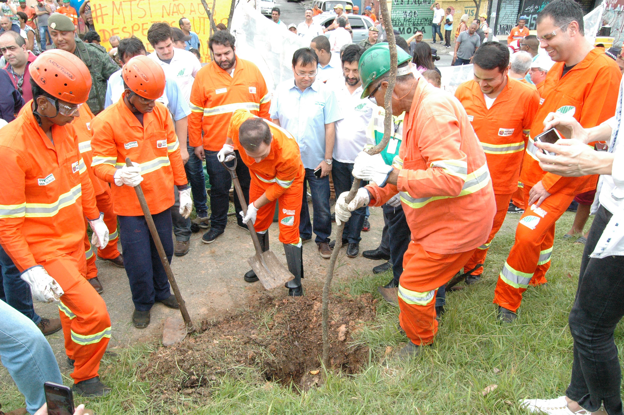 831022-operação cidade linda av belmira marin