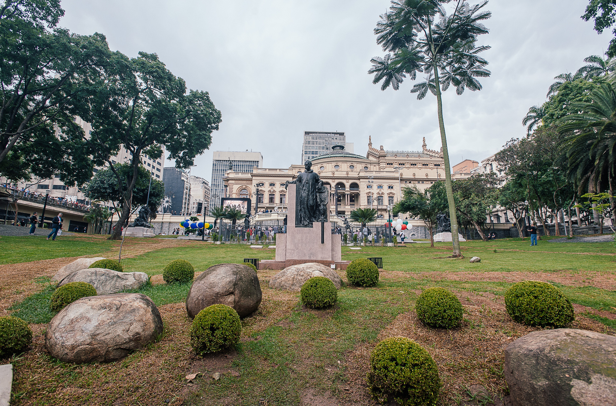 845834-Entrega da REVITALIZAÇÃO e RECUPAREÇÃO CONSERVATIVA da PRAÇA RAMOS de AZEVEDO