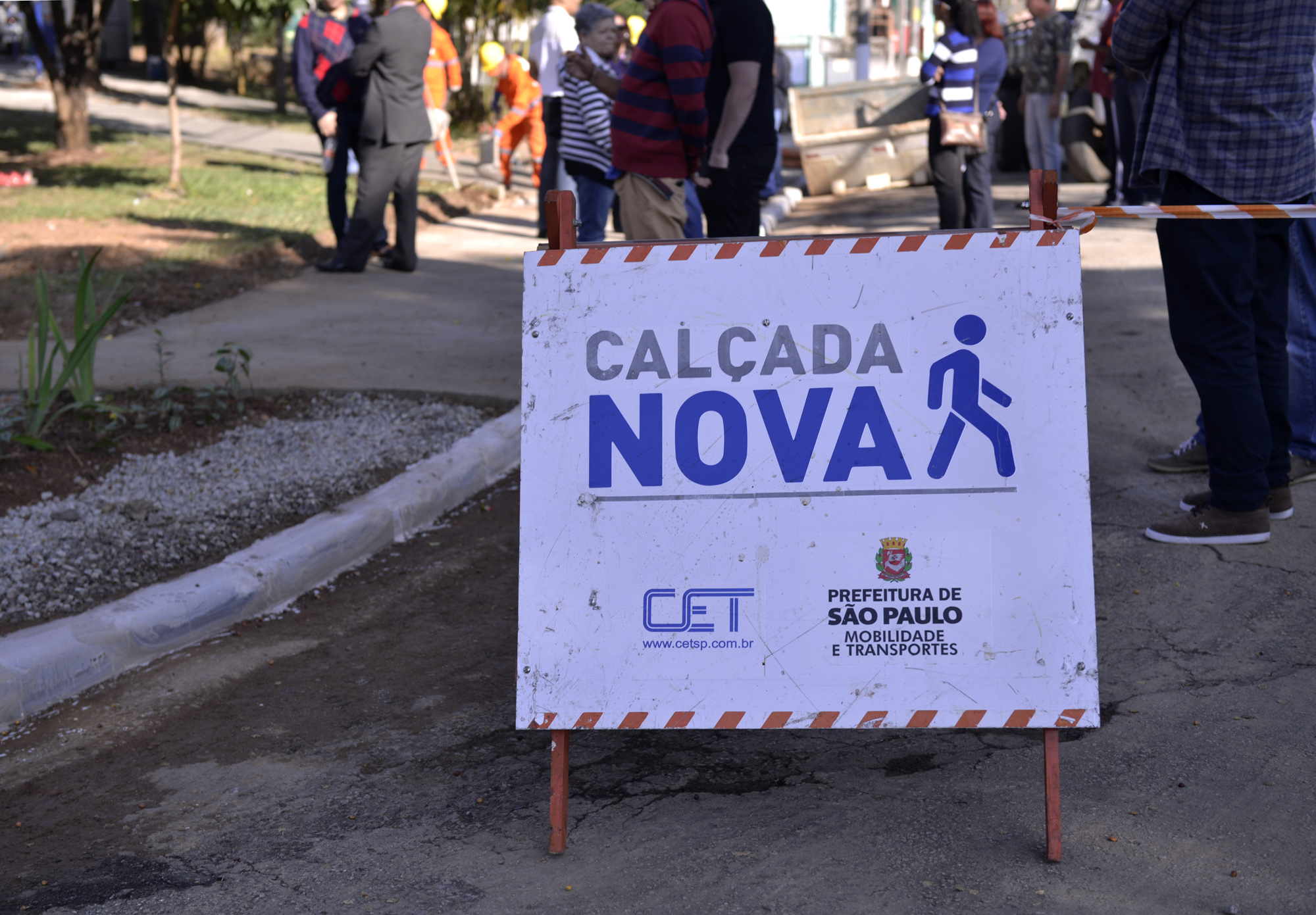 1042346-Calçada Nova . Mutirão Mario Covas . Cachoeirinha