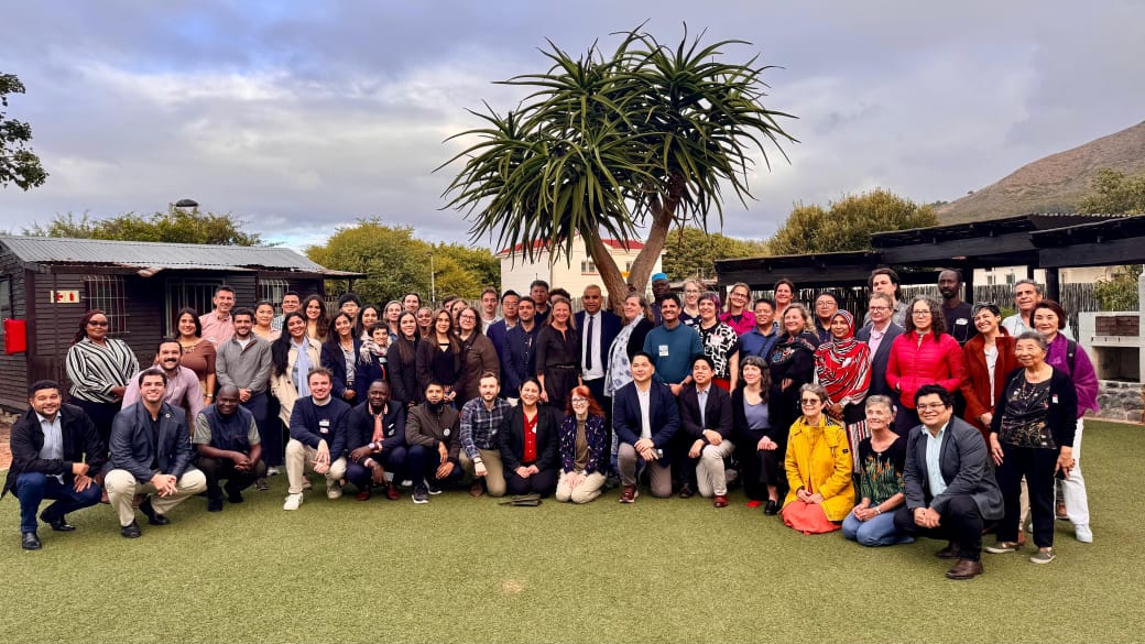 Delegações reunidas no Green Point Park