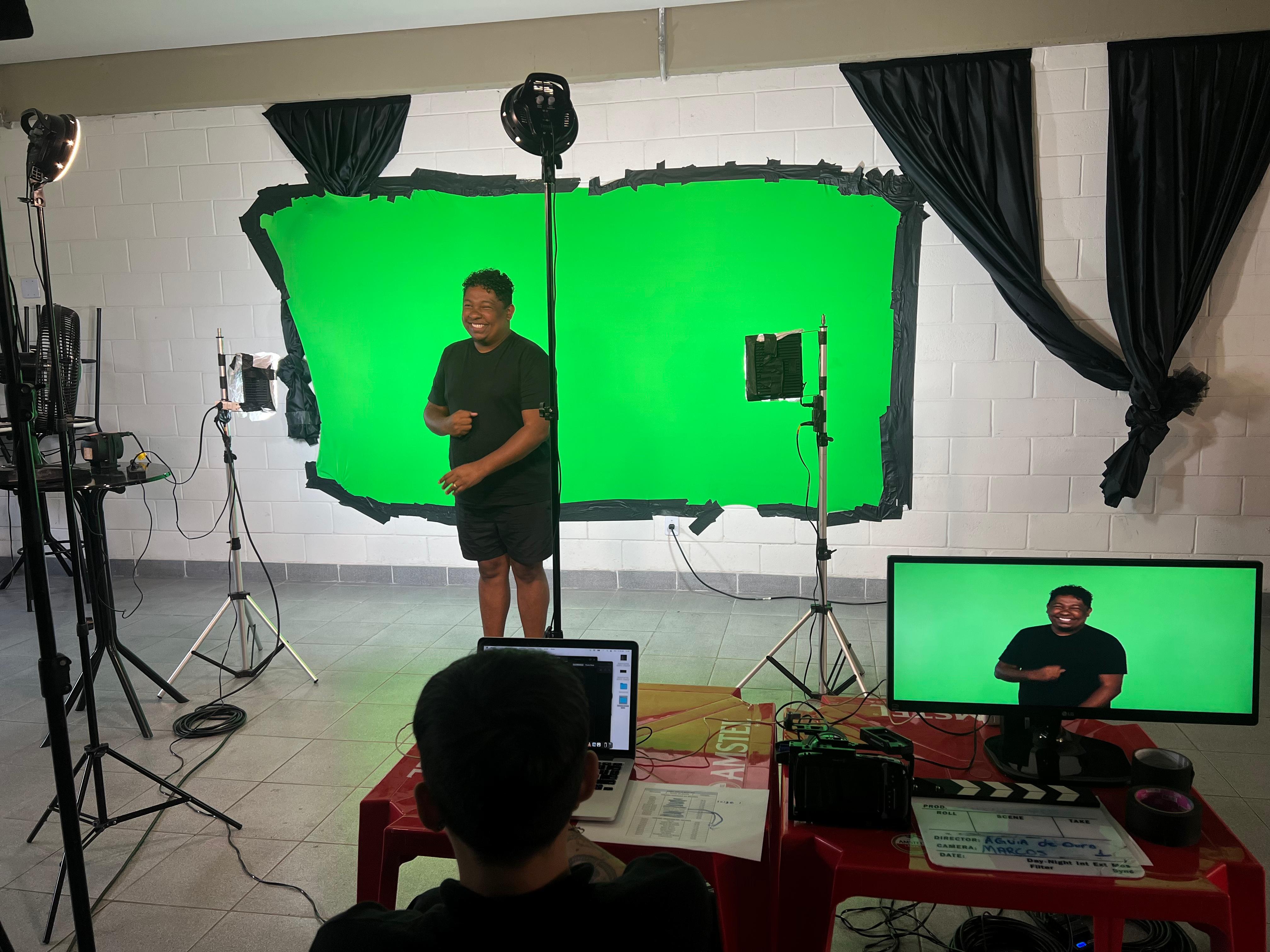 Bastidores da gravação do Samba com as mãos.